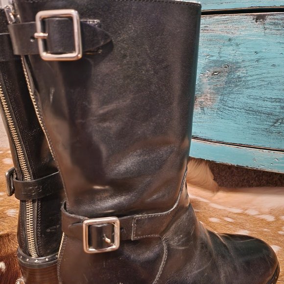 Ugg Collection - Picture 6 of 6